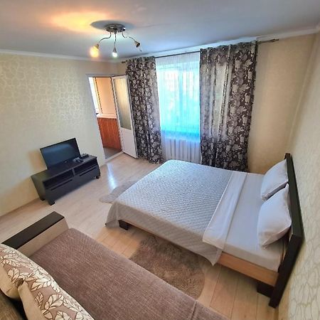 Decebal 2 Leilighet Chisinau Eksteriør bilde