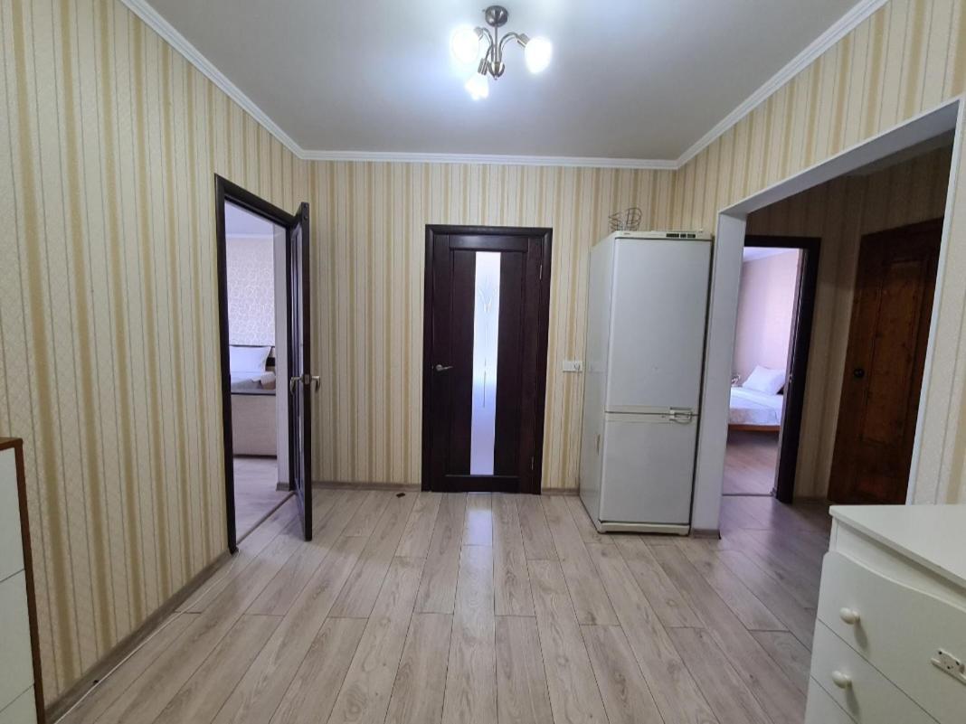 Decebal 2 Leilighet Chisinau Eksteriør bilde